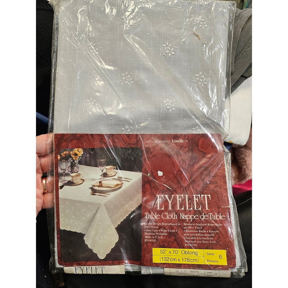 Vintage Linelle Eyelet Vinyl Tablecloth light gray Oblong 52x70 Scalloped USA